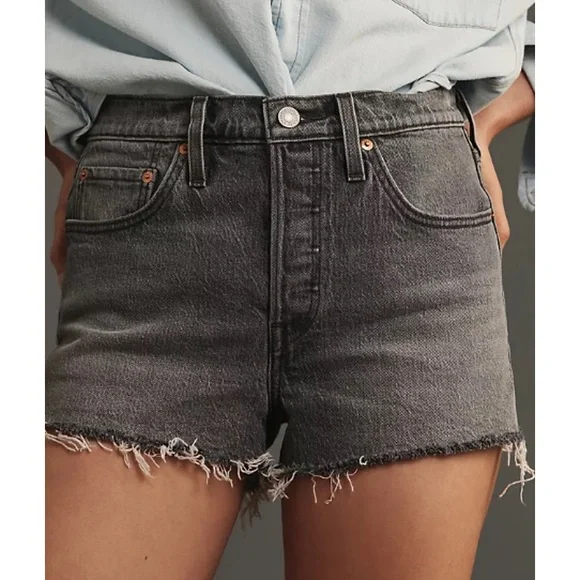 Levi’s shorts 501 - Picture 1 of 5
